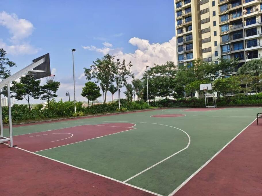 Park Tampoi Larkin 2 Bedroom -new Bear Bricks Style Apartment