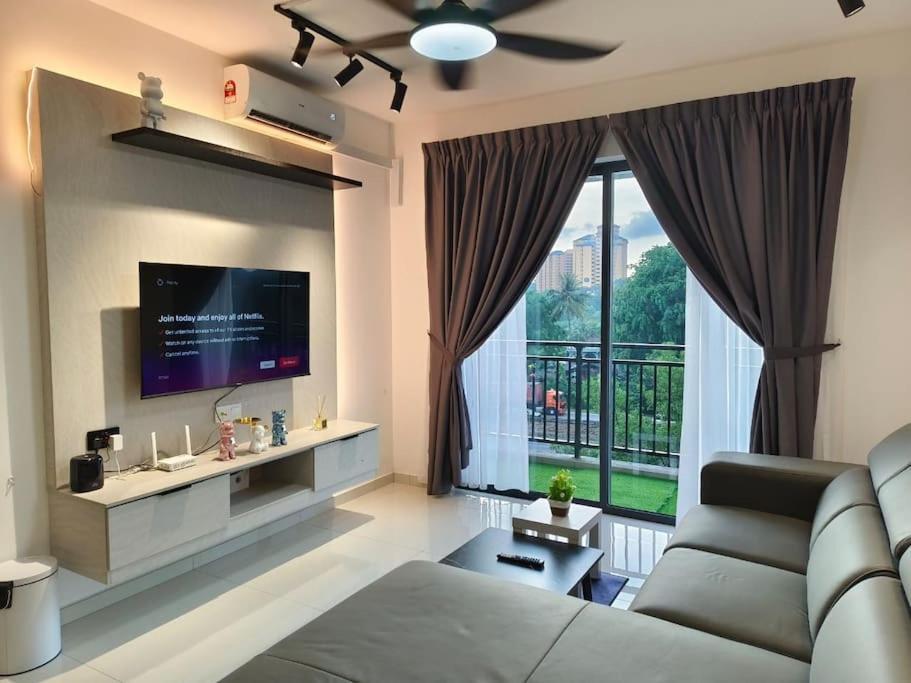 Park Tampoi Larkin 2 Bedroom -new Bear Bricks Style Johor Bahru